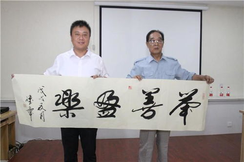 河北誠(chéng)促會(huì)誠(chéng)信萬(wàn)里行走進(jìn)邯鄲耀騰企業(yè)管理咨詢集團(tuán)，郝小學(xué)分享企業(yè)管理咨詢新思路